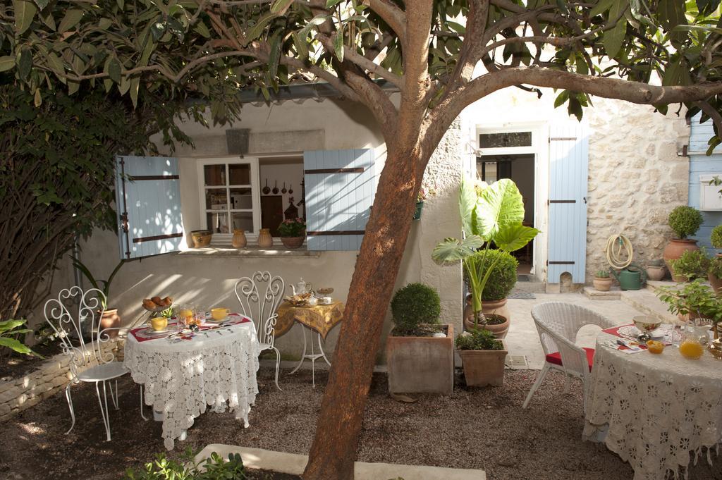 La Maison Du Peintre En Provence Mallemort Exterior foto